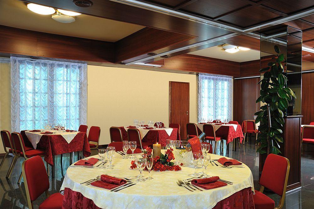 Hotel & Residence Dei Duchi Urbino Extérieur photo